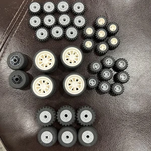 Lotto gomme cerchi Lego - Foto 1 di 12