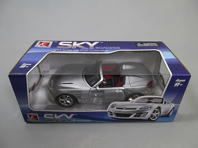 ProMark 1/24 Saturn Sky Roadster Silver Die Cast Collectible Special Edition - Image 1 of 4