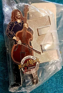 LOS ANGELES HUGH McDOWELL *ELO* LETRA E SERIE DE MÚSICOS Hard Rock Café PIN LE - Imagen 1 de 2