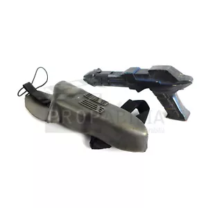 STARGATE SG1 Orianer Pistol and Holster S09E04 Original Prop (0051-5452) - Picture 1 of 8