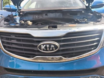 REJILLA SUPERIOR KIA SPORTAGE CRDI KX-2 E5 4 DOHC 2010-2015  Foto 1 de 4