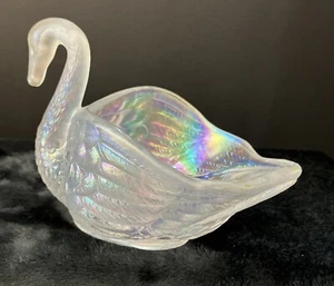 Plato de caramelo baratija cisne de vidrio blanco iridiscente imperial vintage - Imagen 1 de 6