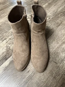 Neue Old Navy Kunstleder Stiefeletten Westernstiefel Blockabsatz Mokka späte Größe 6 - Bild 1 von 12
