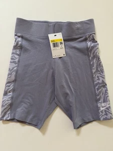 Nike Sportswear Women’s Bike Shorts Purple Camo Size Small Stretch Athletic New - Picture 1 of 9