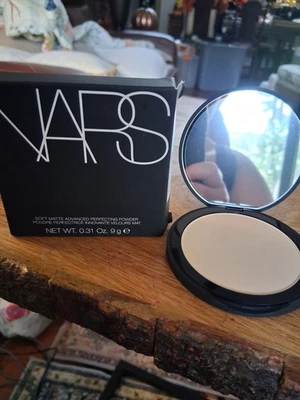 NARS Soft Matte Advanced Perfecting Powder Cove - light, 0.31 oz / 9g New In Box - Image 1 of 4