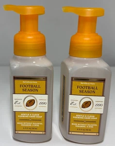 2 CONFEZIONI Bath & Body Works CALCIO STAGIONE sapone mani schiumogeno delicato 8,75 oz - Foto 1 di 5