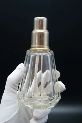 1930's PYRAMID CRYSTAL MODEL - BERGER LAMP CLEAR CUT CRYSTAL ART GLASS FRANCE - Image 1 of 4