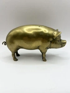 Vintage Brass Pig Figure MCM Hog Rustic Barn Farm House 4” by 7”. Realistic. - Picture 1 of 6