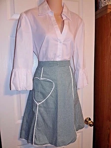 Womens Vintage Heart Pocket Gingham check Green & White apron 50s 60s - Picture 1 of 3