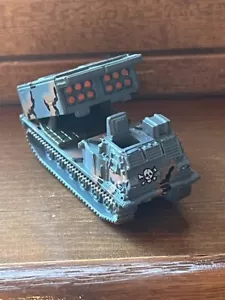 Carro armato lanciamissili Micro Machines Military M270 MLRS grigio marrone truppe terroristiche - Foto 1 di 8
