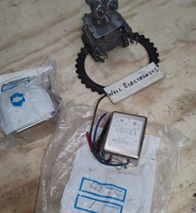 Corcom 3EP3 EMI Filter F7170 =New Old Stock= ONE - Picture 1 of 6