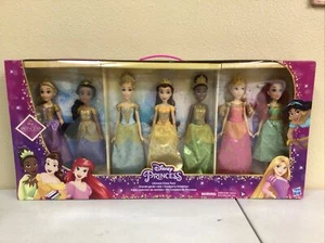 Hasbro Disney Princess Ultimate Dress Pack Fashion 7 Doll Collection - Picture 1 of 8