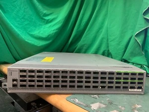 Cisco Nexus (N9KC9364C) Ethernet Switch - TEILE / REPARATUR - Bild 1 von 9