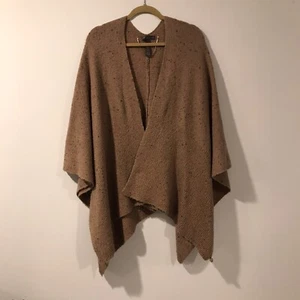 Vince Camuto Strick Halstuch Ruana Schal weich gerippt Metallic Gold Akzent Einheitsgröße - Bild 1 von 5