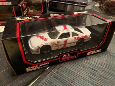 1992 1/24 Racing Champions #1 Baby Ruth Jeff Gordon - Image 1 of 2