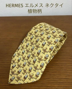 HERMES 100% Silk Tie with Plant Pattern One Size Vintage Designer from japan - Picture 1 of 12