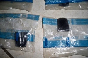 Lot of 2: NOS OEM GM 1985-1993 Cadillac Handle Screw Cover;  20449599, GR 15.390 - Picture 1 of 2