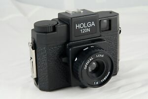 USD - HOLGA 120 Medium Format Film Camera 120N / N Lomo Lomography Kodak Fuji