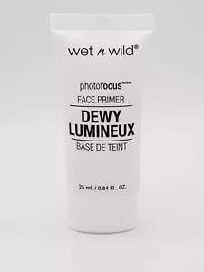 Wet n Wild PhotoFocus Dewy Face Grundierung 0,84 FL Oz - Bild 1 von 4