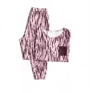 Avon Paint Stroke PJs, pyjamas, Long Sleeve top & cuffed bottoms, BNIP, FREE P&P - Picture 1 of 3