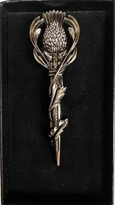 Beautiful Antique Finish Scottish Thistle Kilt Pin only £14.99 - Picture 1 of 4