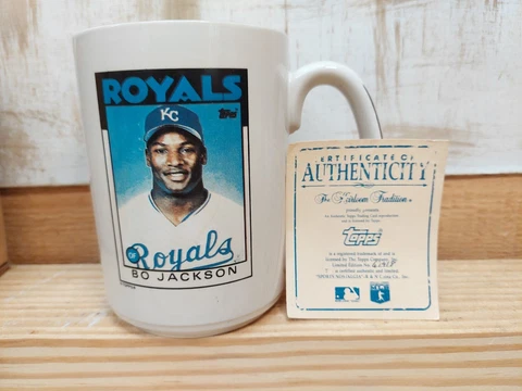 Topps Bo Jackson mug Gold Trim rare vtg baseball royals MLB Heirloom Tradition Cover