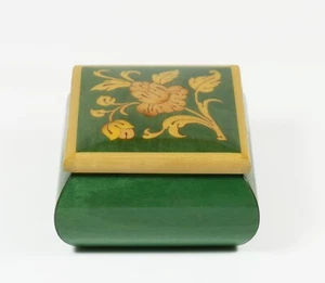Beautiful Marino Inlaid Wooden Small Jewellery Keep Box ~ Sorrento Italy - Picture 1 of 4