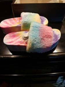 Liliana Size 5/7 Rainbow Platform Slide Fluffy Sandals Slipper Heel 2" New W/Box - Picture 1 of 5