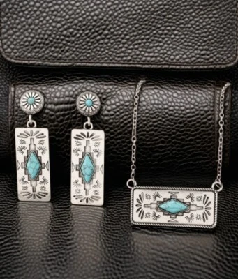 Western Style Engraved Inlaid Blue Turquoise Rectangular Pendant Jewelry Set - Image 1 of 4