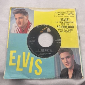 Elvis Presley 45 RPM “Stuck On You / Fame & Fortune” 1960 RCA w/ Sleeve VG+ - Picture 1 of 3