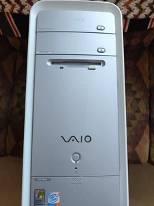 Sony VAIO PCV-2253 PC Pentium 4 3.00GHz 2.5GB RAM (Linux Mint 18.3) - Picture 1 of 11