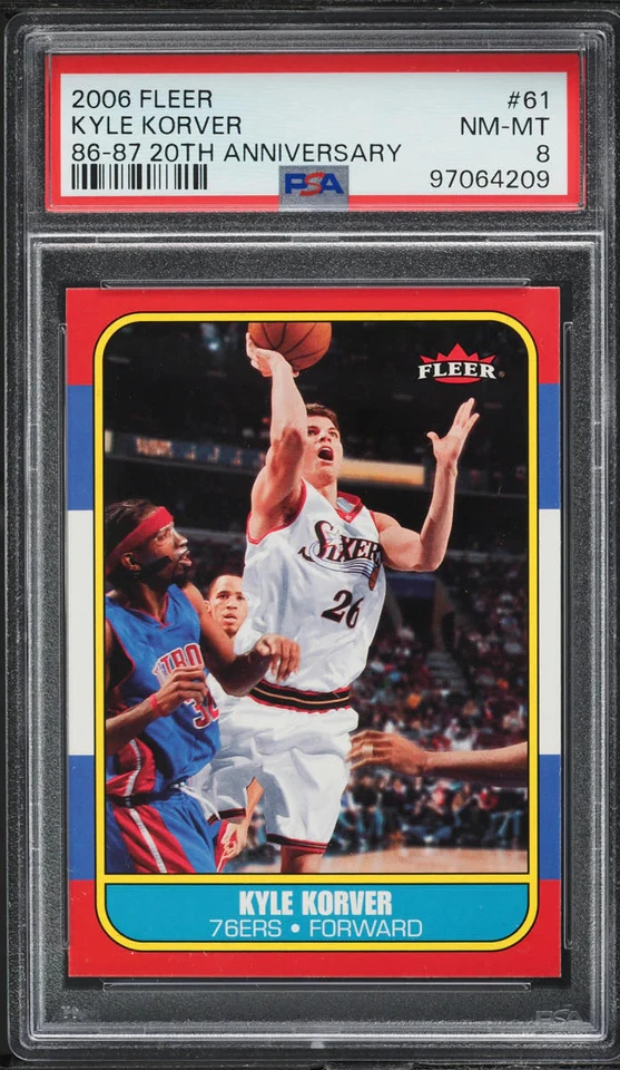 Fleer '86 2006 20 aniversario Kyle Korver #61 PSA 8 casi nuevo-como nuevo Foto 1 de 1