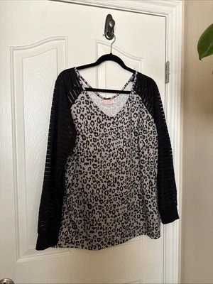 Women’s long sleeve top Size XL Leopard Print Long Sleeve Tunic Top - Image 1 of 4