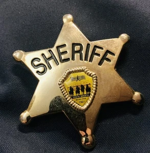 Vintage South Dakota Toy Sheriff Badge Metal , Pin On. Solid Badge - Picture 1 of 5