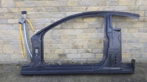 Mercedes W207 door frame & sill passenger genuine new E Class coupe A2076370744 - Picture 1 of 11