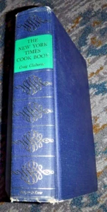THE NEW YORK TIMES COOK BOOK BY C CLAIBORNE 1961 - Picture 1 of 10