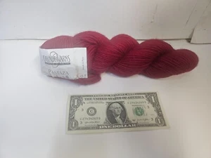 Hilo en cascada - 50% llama 50% lana - pastaza roja - 3,5 oz - 132 yardas - Lote 4507 - Imagen 1 de 3