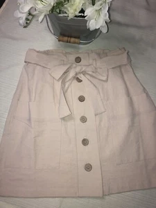 NWOT Hesperus Solid Button Front High Rise Above Knee Length Skirt Belt Medium - Picture 1 of 7