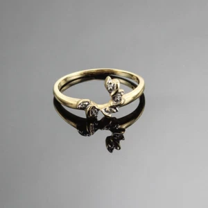 DESIGNER WEDDING BAND 0.10 CT. ROUND DIAMOND RING 10K YELLOW GOLD SIZE US6.75 - Picture 1 of 1