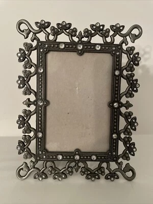 Marco de fotos Malden Jeweled 4X 6 marco decorado color peltre con diamante Foto 1 de 4