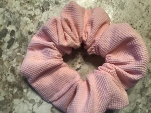 Cialda rosa pallido Natale CAPELLI ELASTICI cravatta calza tampone spiaggia capelli VSCO nuovo - Foto 1 di 2