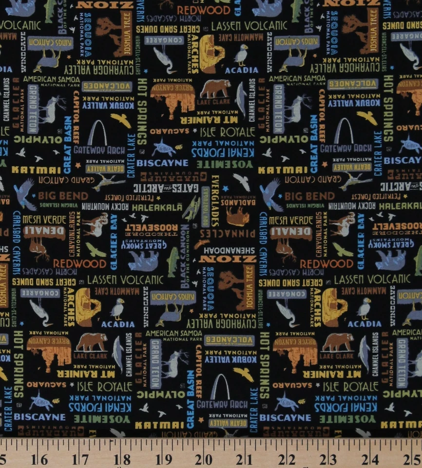 Palabras de nombres de parques nacionales en tela de algodón negro estampado por D472.31 Foto 1 de 1