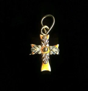 New 10K 17mm Solid Yellow & Rose Gold Diamond Cut Cross Leaf Pendant Charm -RI - Picture 1 of 2
