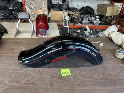 Guardabarros trasero Harley Dyna 2001 Wideglide OEM 90’s Stock  Foto 1 de 4