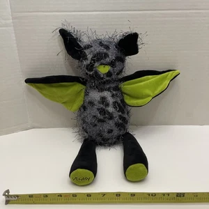 Scentsy Buddy Vlad the Bat Plush 15" Stuffed Animal Green Wings retired No Pack - Picture 1 of 6