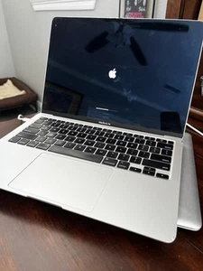 Apple Macbook Air A2179 - For Parts Only -Screen Is Cracked - See Description - Photo 1/17