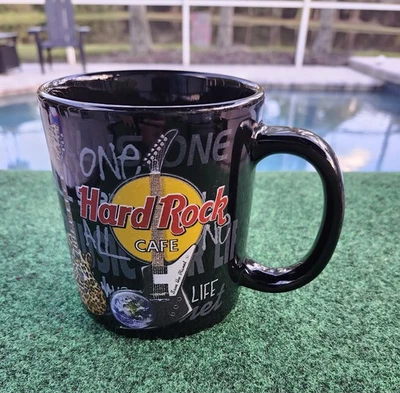 Hard Rock Cafe HONOLULU Hawaii BEER  Coffee MUG Music Guitar  - Image 1 of 4