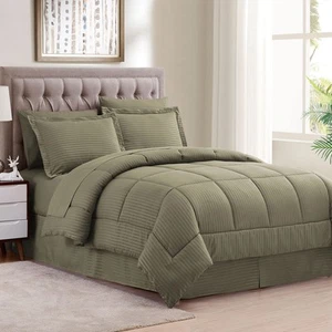 Queen Comforter Set 8 Piece Bed in a Bag with Bed Skirt, Fitted Sheet, Flat S... - Picture 1 of 5