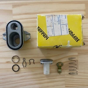 FERRARI 348 | TB | TS | NOS OEM 1993 RH Door Push Button DX Assembly 62108710 - Bild 1 von 10