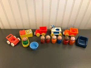 Vintage Fisher Price Little People Baby Lot of 15 People Accessories Lot #4 - Picture 1 of 5